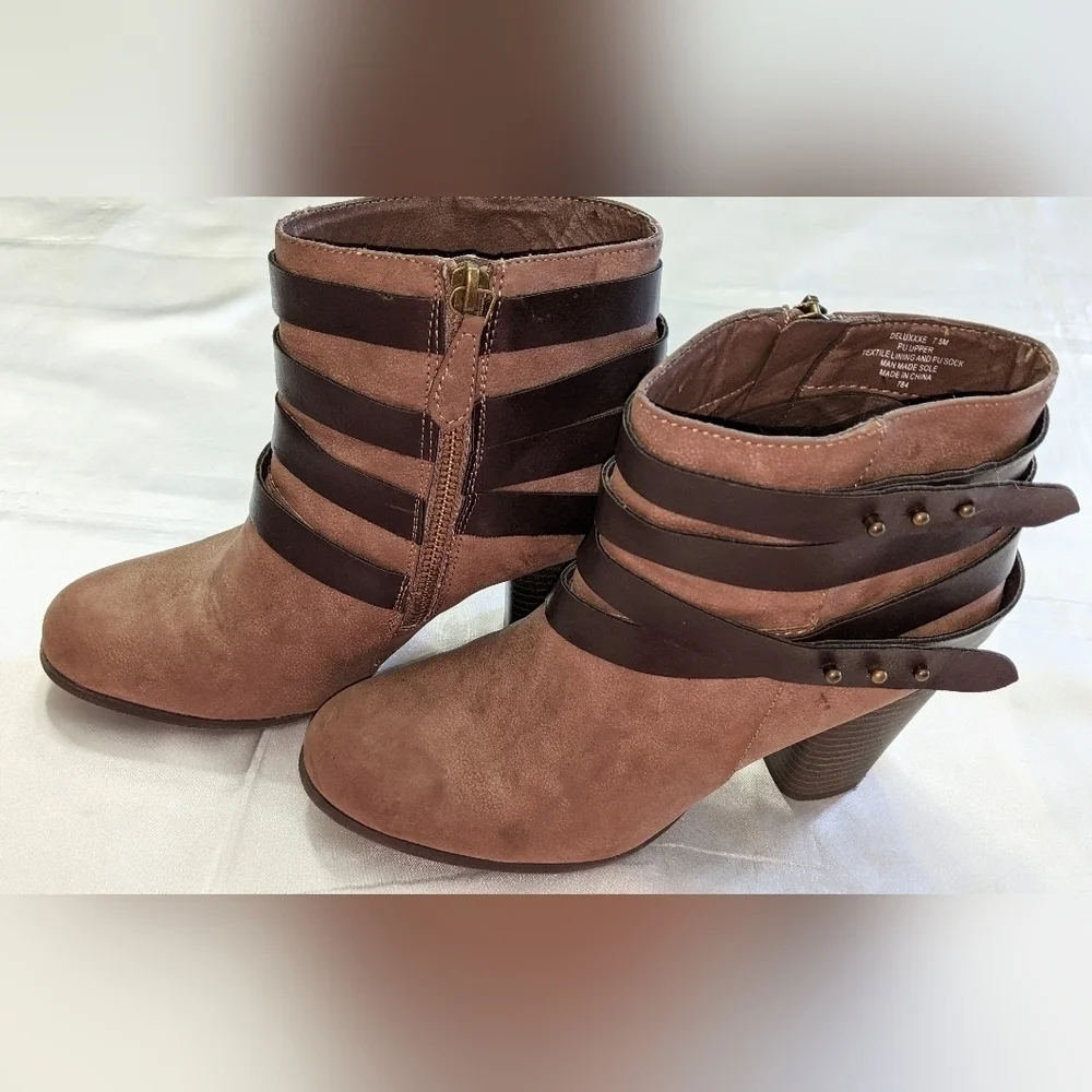 Madden Girl Deluxxxe Women's Strappy Ankle Boots Size 7.5M Zip Closure Brown - Picture 1 of 10